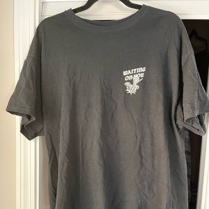 Men’s Xl punk “waiting on you” black t shirt